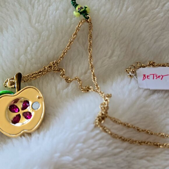 Betsy Johnson GOLD APPLE NECKLACE - Picture 4 of 12